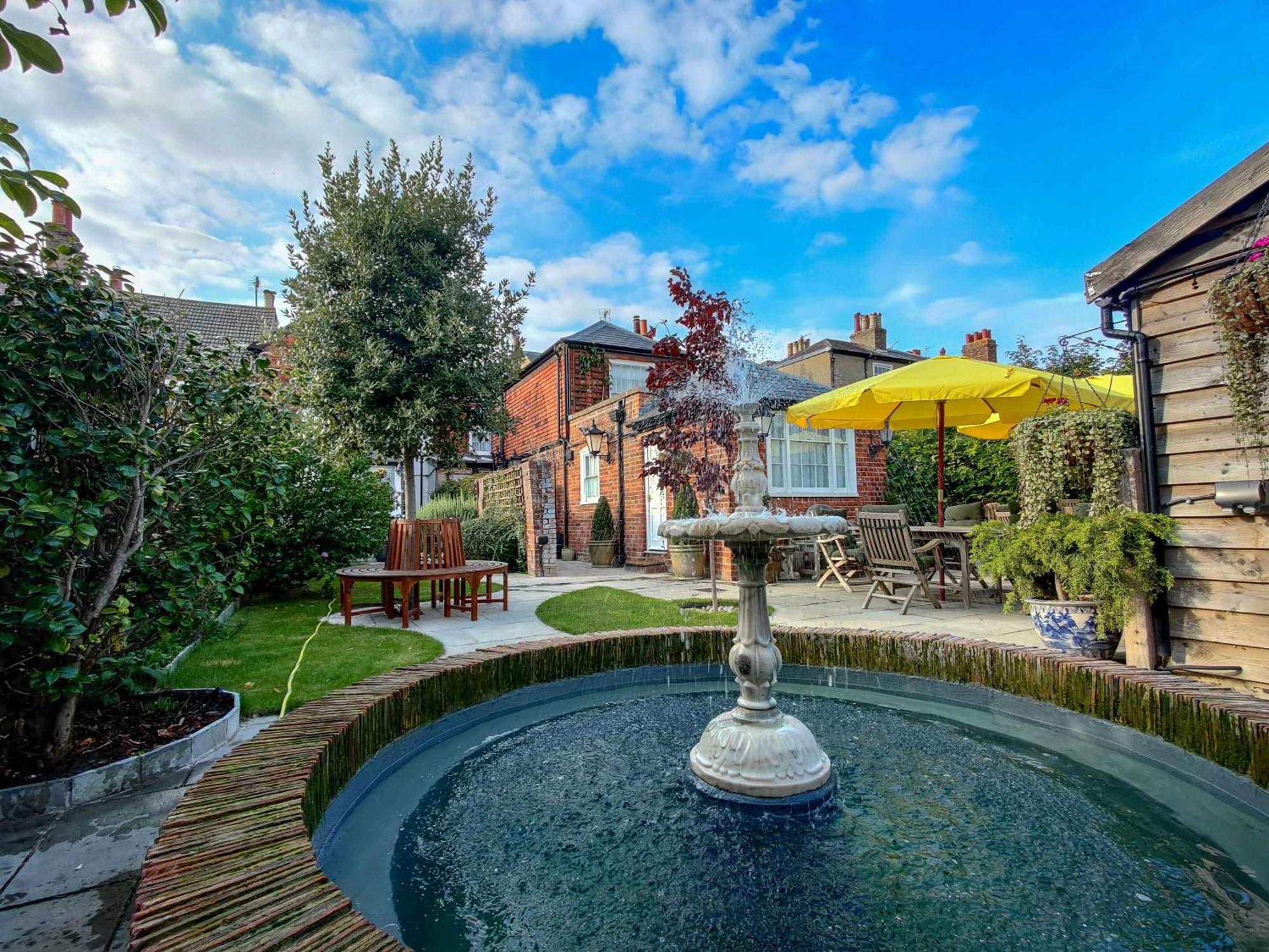 The Black Horse Inn Кэнтербари Экстерьер фото